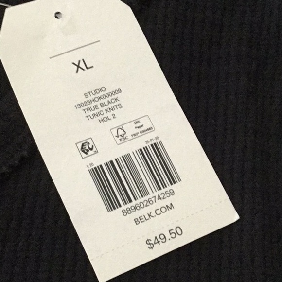 Belk Wonderly, Woman’s Black V-Neck Waffle Knit Long Sleeve Relaxed Fit Tunic. - Picture 5 of 8